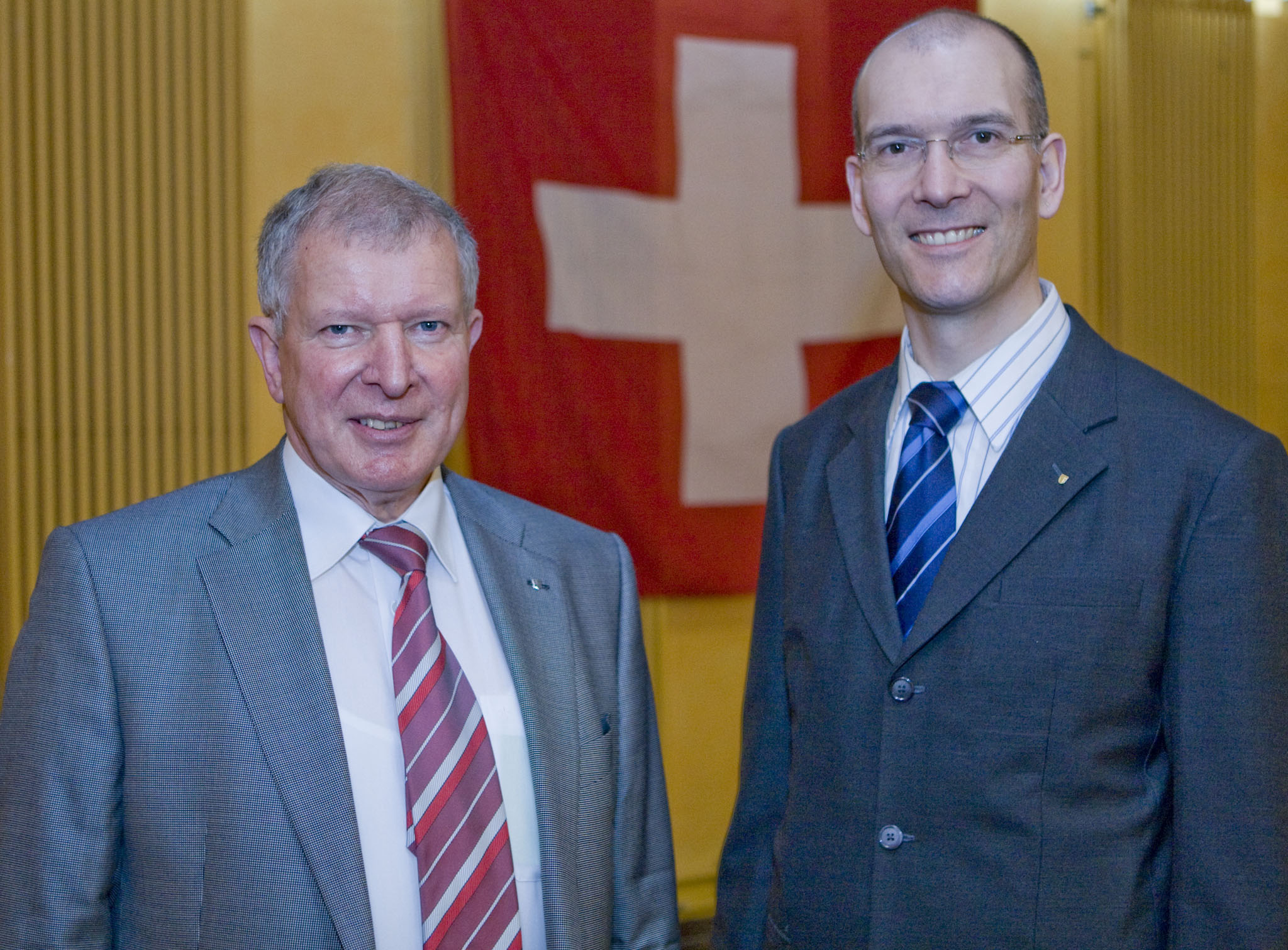 Der abtretende ehrenamtliche Geschäftsführer Henri Habegger (l.) und sein vollamtlicher Nachfolger Martin Dudle.